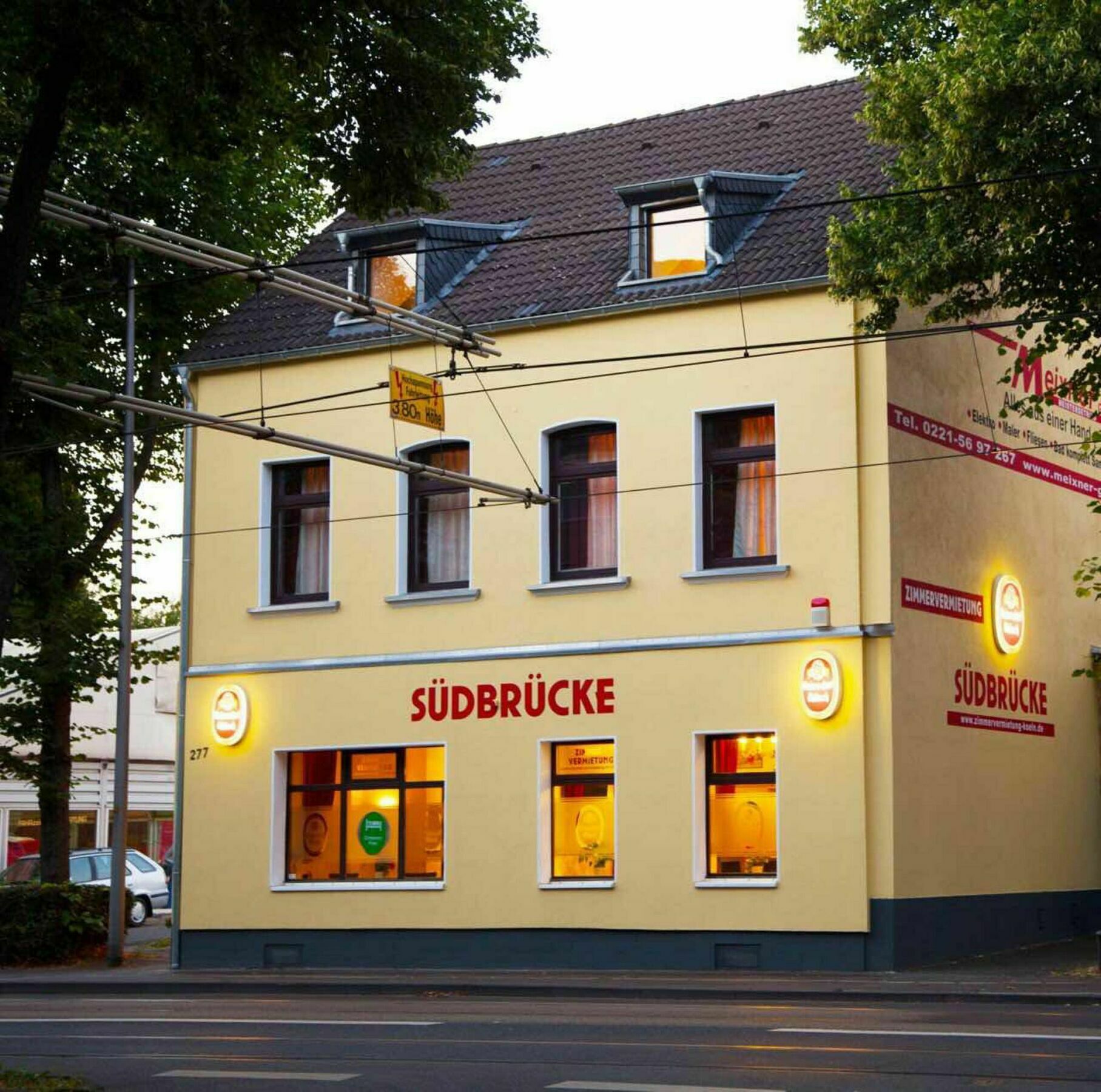 Hotel Suedbruecke Koeln Esterno foto